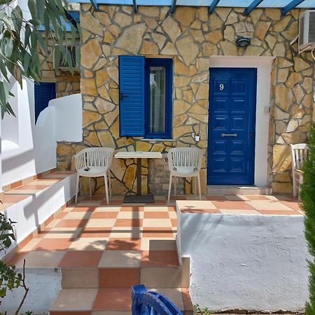 Serifos Palace Livadakia Bagian luar foto