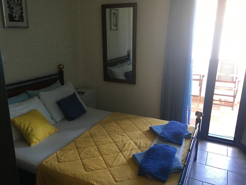 Serifos Palace Livadakia Bagian luar foto