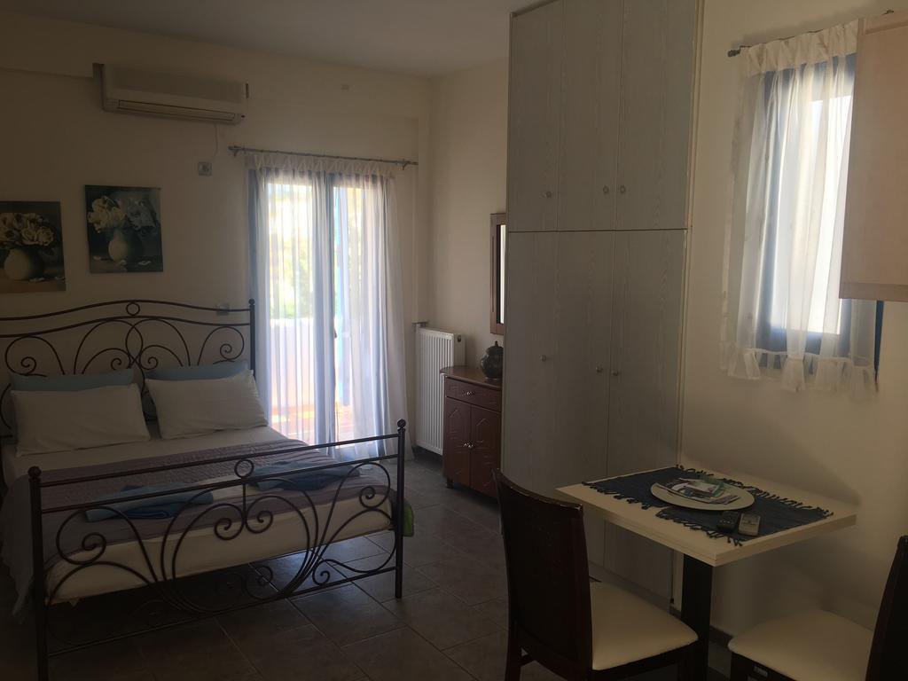 Serifos Palace Livadakia Bagian luar foto