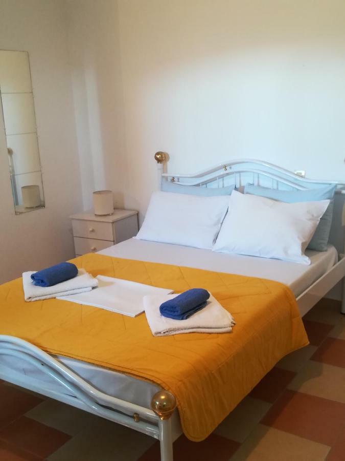 Serifos Palace Livadakia Bagian luar foto